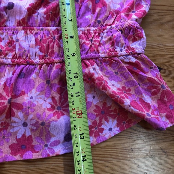 Peasant floral peplum blouse - Picture 9 of 11